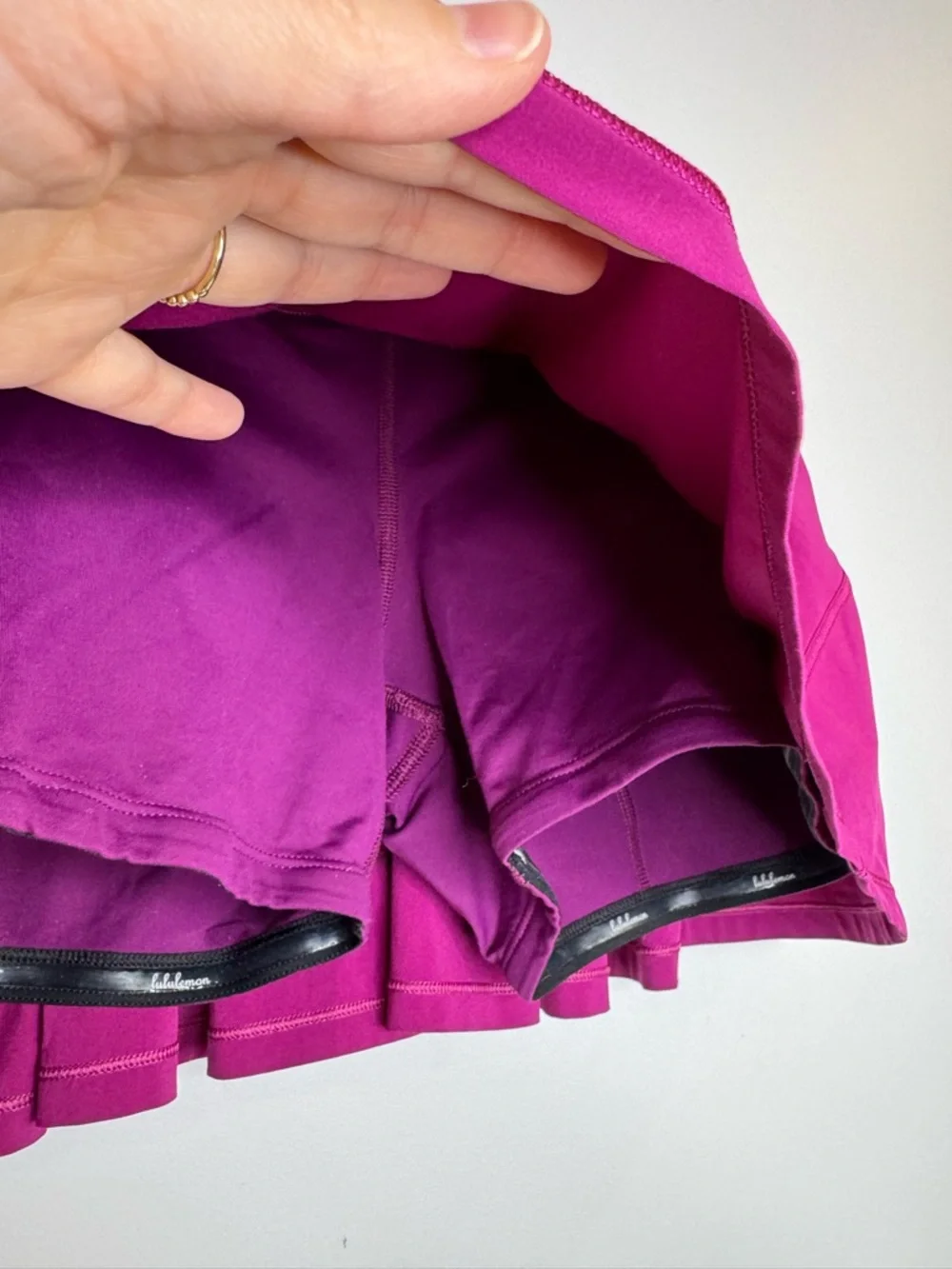Lululemon Pace Rival Mid-Rise Skirt 
Magenta Purple size 6 tennis skort preppy - Picture 3 of 7